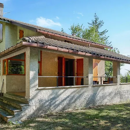 Amazing In Cerqueto Di Civitella With Wifi Holiday home Cornacchiano
